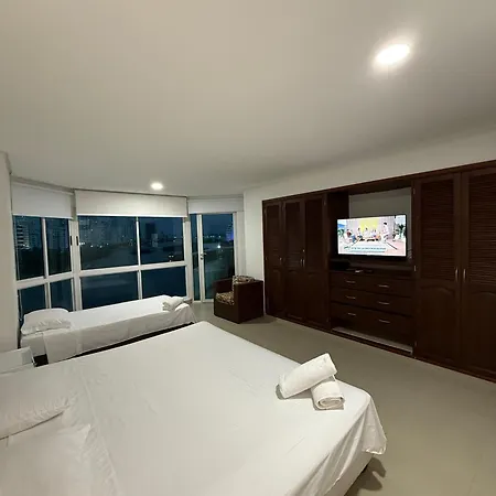Apartamento 2 Amoblado 703a