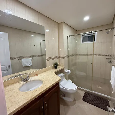 Apartamento 2 Amoblado 703a